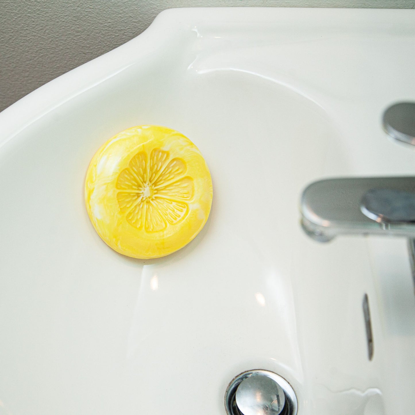 Orange Make-Up Brush Cleaner